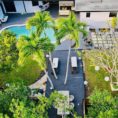 Entire Villa, North Miami Beach With Pool On Canal! Exteriör bild